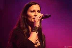 Sandy Keller, Sängerin der Band Relayer live P9 Biberist 2019